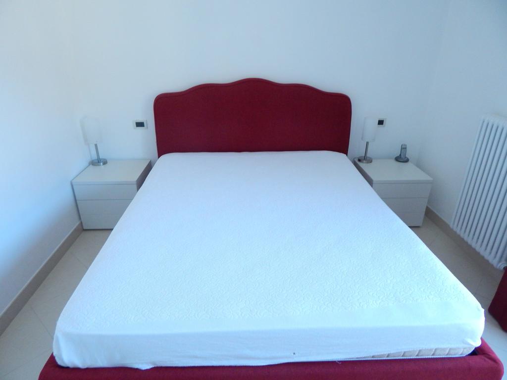 Residence La Perla Finale Ligure Kamer foto
