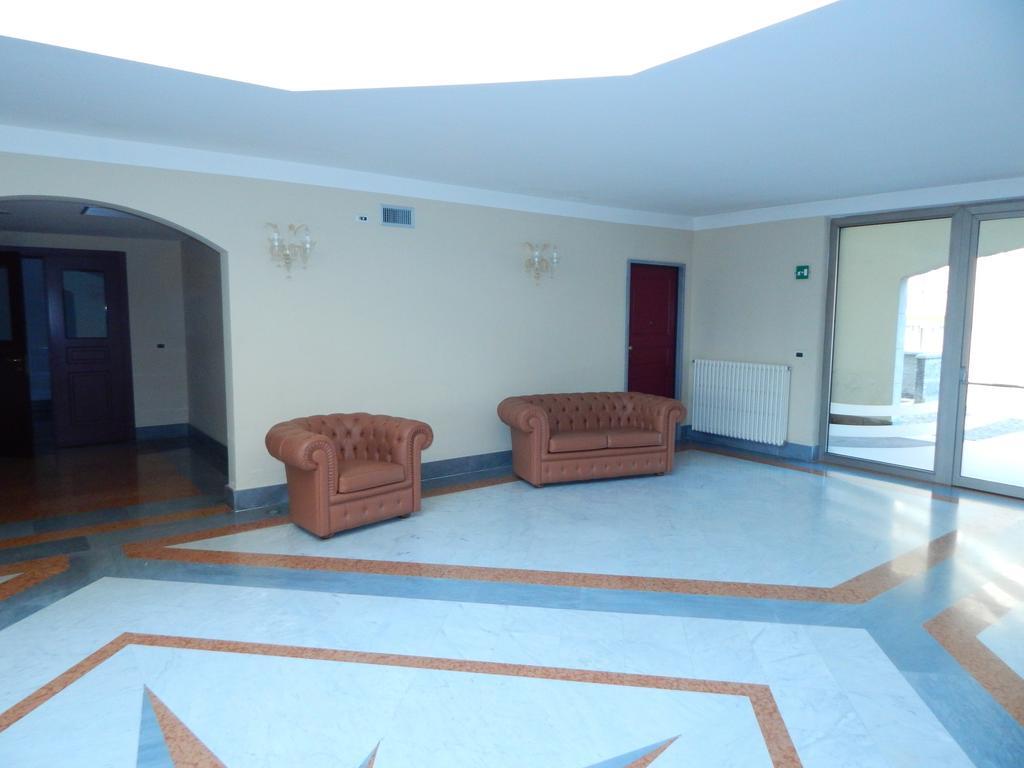 Residence La Perla Finale Ligure Buitenkant foto